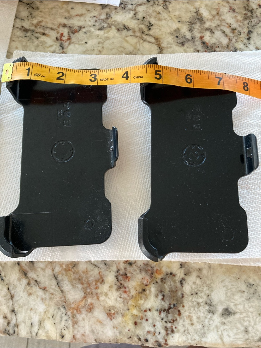 Otterbox Universal Black Plastic Phone Mount Bracket - Set of 2